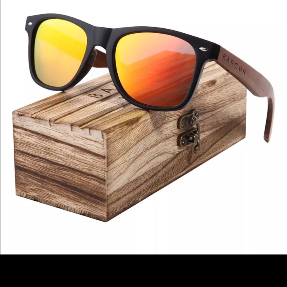 BARCUR Sunglasses Polarized Eyewear Original Box